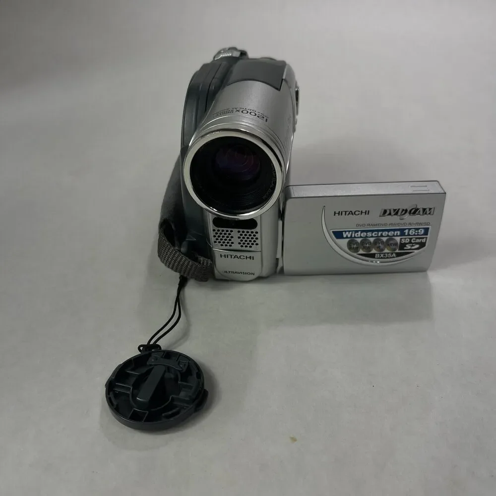 Hitachi DZ-BX35A DVD Cam Video Camera Camcorder PARTS ONLY UNTESTED NO BATTERY - Picture 1 of 10